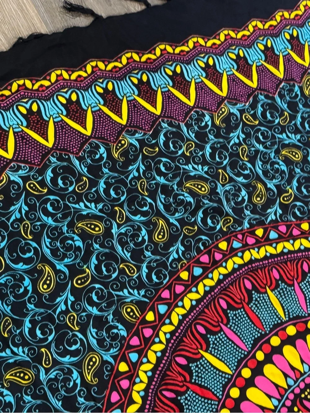 Unbranded bold mandala